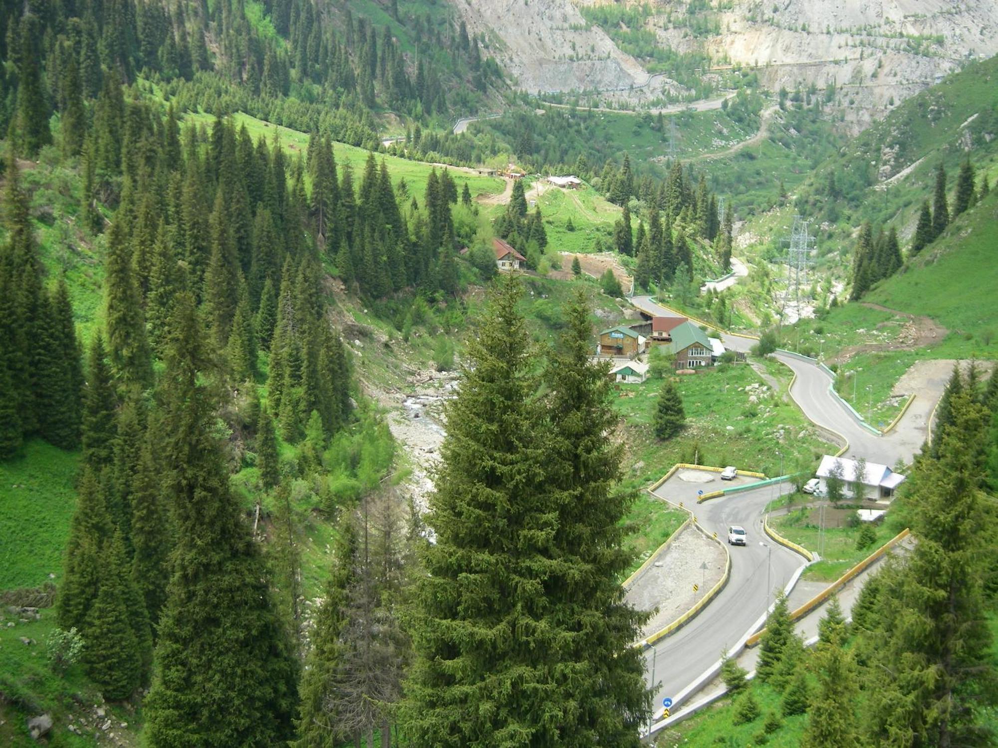 Nadezhda Apartments In Touristic Area, On The Dostyk Avenue 89 Almaty Luaran gambar